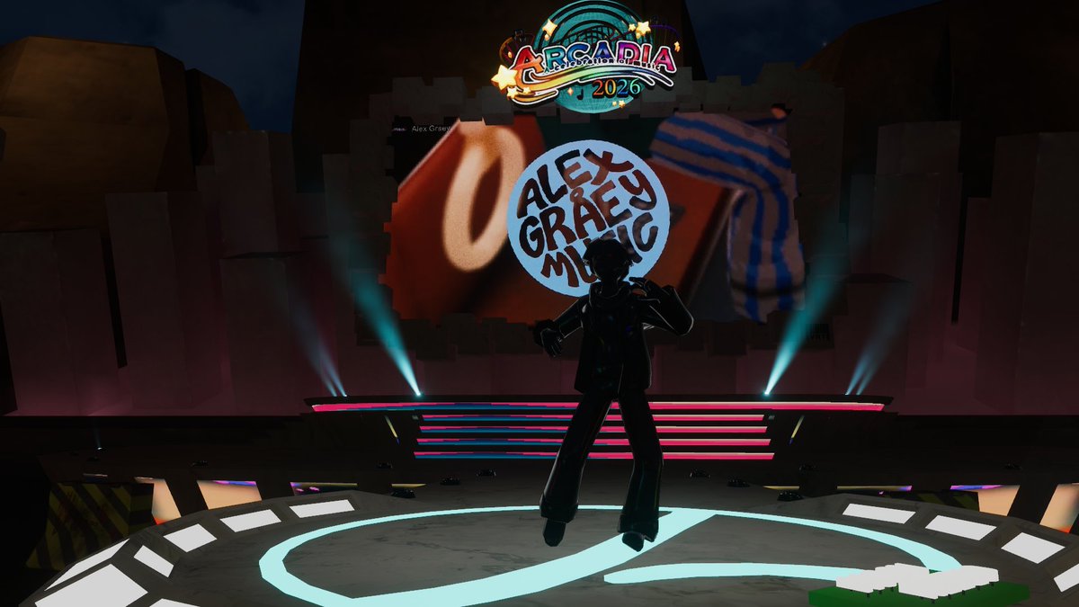 The Misfit Queen🖋️🎥🩸🔜AC tweet media