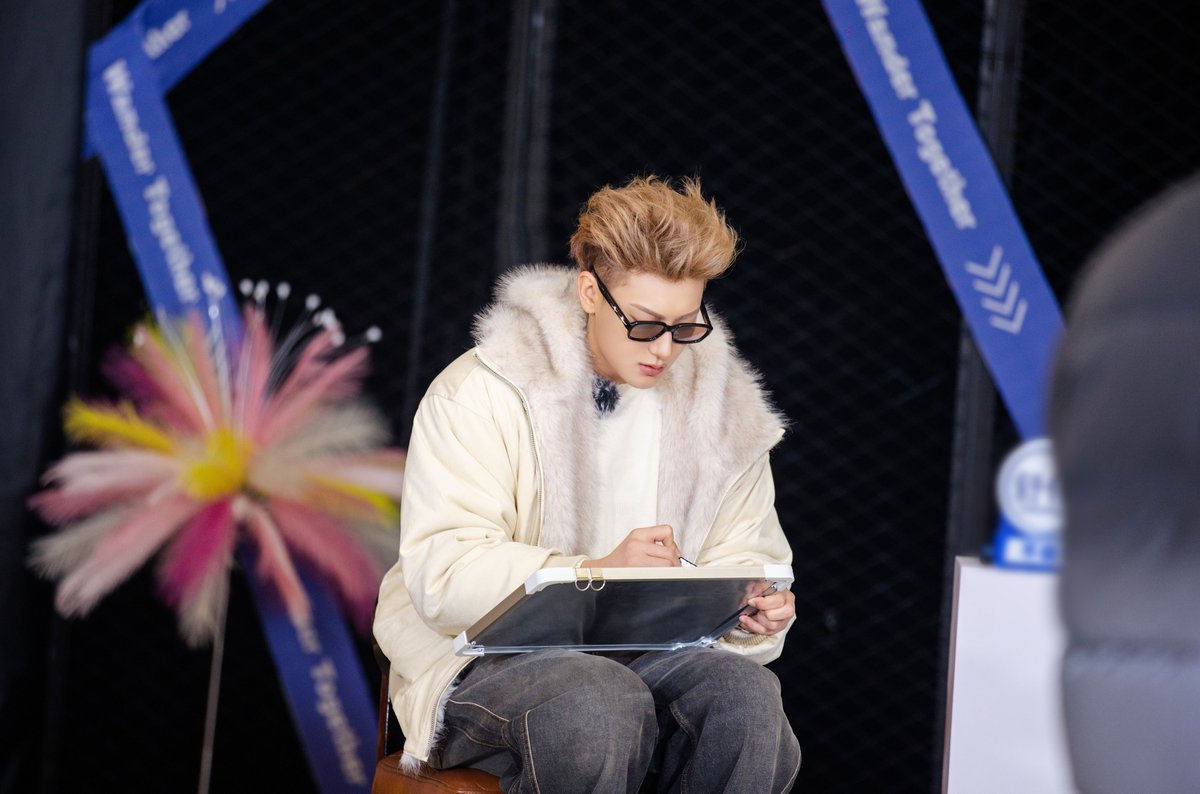BaiduZTAOBar's tweet photo. [OFFICIAL] 260314 #ZTAO promo pictures for Wander Together.
#HuangZitao #黄子韬 #타오 #タオ @hztttaoswag https://t.co/VJYBUt0JWi