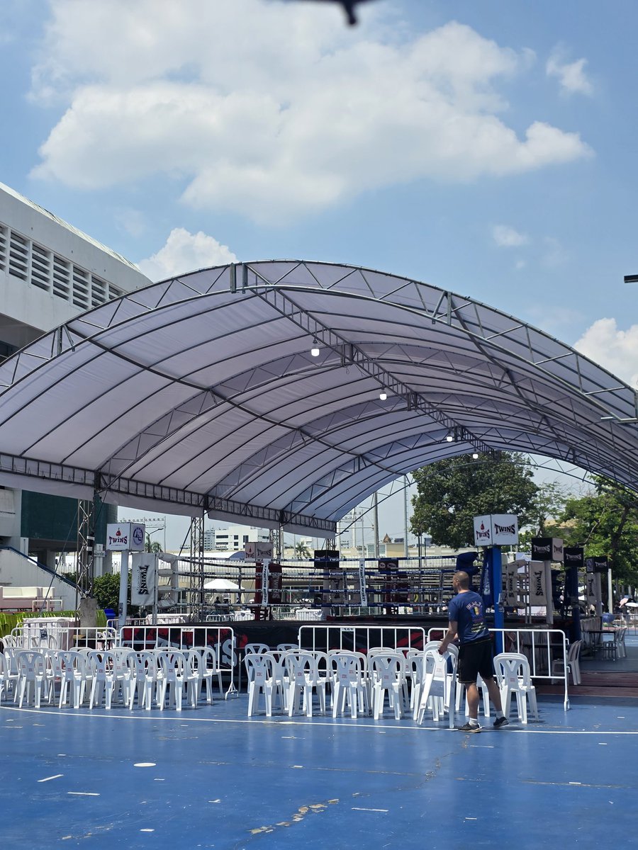 คู่ต่อไปอาจจะเป็นคุณ
#SEVENTEEN_NEW_IN_BANGKOK #NEW_BANGKOK #SVT_TOUR_NEW_