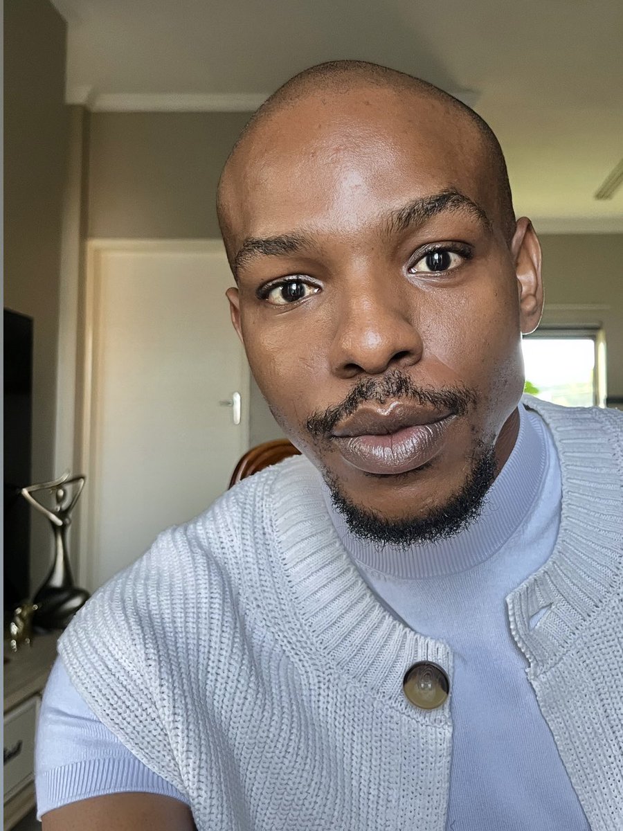 Bad Back Mountain tweet media