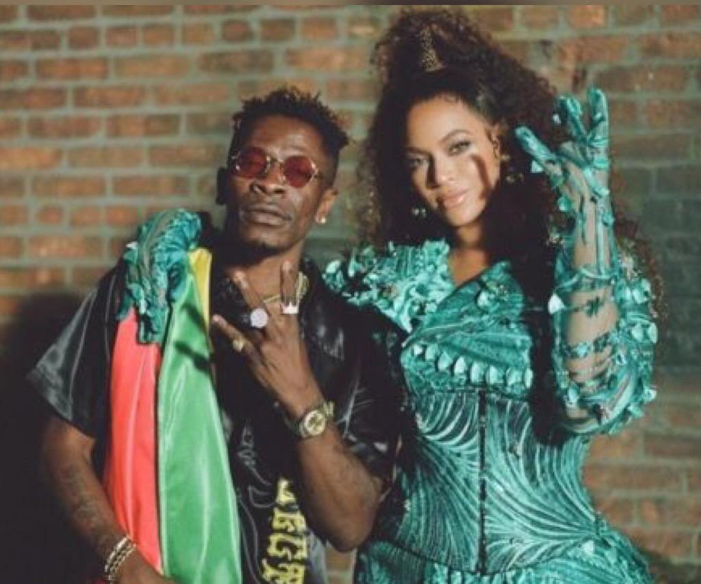 SMSpaceTalkShow's tweet photo. 🚨 Shatta Wale’s International Collaborations: 

1. Beyonce & Major Lazer - Already

2. John Legend - Ain’t Nobody

3. Vybz Kartel - Mansa Musa, & Street Crown (Rmx) 

4. Shenseea - The Way You Move 

5. Alkaline - ATM Remix

6. Jah Vinci - Party All Night

7. Mavado - Dem A Pree 

8. Skillibeng - Blow Up

9. Bounty KillER - Commando

10. Morgan Heritage - Ready

11. Aidonia - My Queen

12. Shawn Storm - Party Fi LYF

13. Vershon - Can You

14. Lisa Hyper - Inna Di Night 

15. Munga Honorable & Tifa - Party With The Stars

16. Tina - YKTV

17. Etana - Set Up Yuhself

18. Badda General, Zj Liquid, Stylo G & Gold Up - Barrel (Rmx)

19. 9TYZ - Shatta With 9

20. Alonestar - Dream Remix