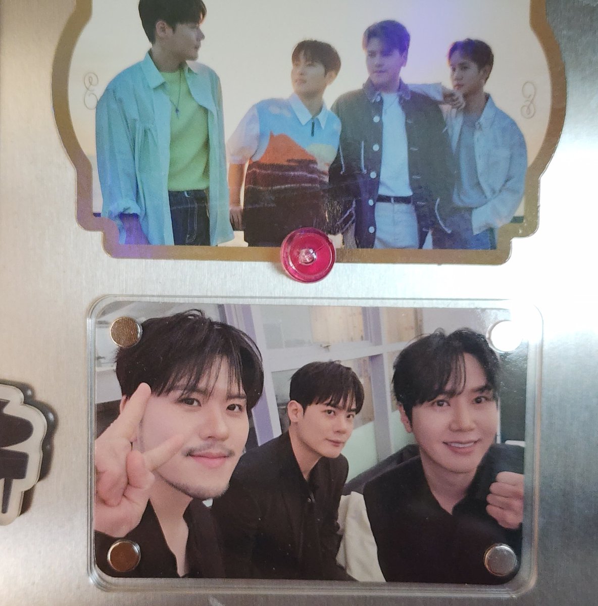 나눔받은 마그네틱 케이스 자력 어마어마함 냉장고 딱붙어서 안떨어져 ㅋ