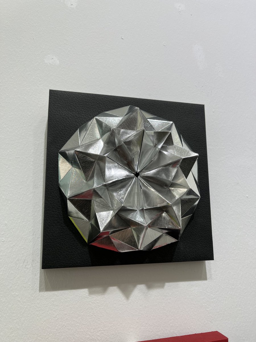 D. Hinklay tweet media