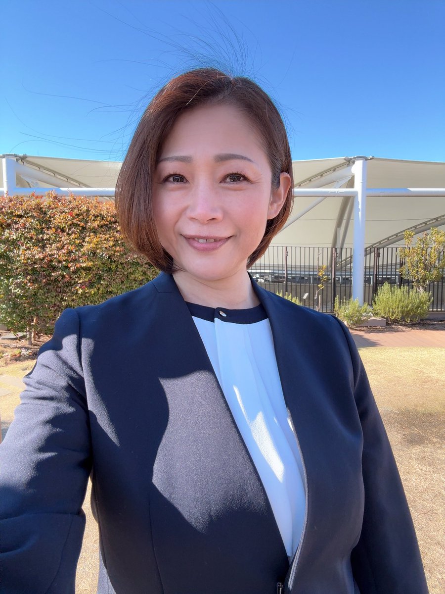 友田真希 tweet media