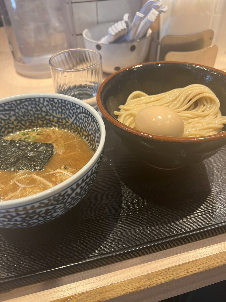 yo_he_7000's tweet photo. 麺屋一燈
ずいぶん前だけどこっちの方面に行くことが定期的なり
お邪魔
つけ麺ってあっという間

#つけ麺
#麺屋一燈
#ラーメン巡り https://t.co/ZkAHGa6ZrN