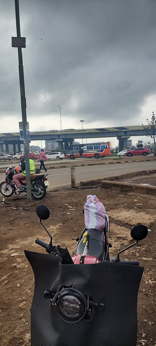 typingerror254's tweet image. #randompics