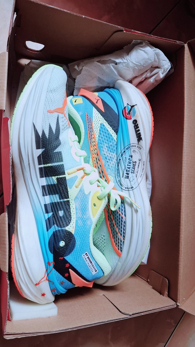 HananNov's tweet photo. @xendless_s sorry OOT
WTS / Want To Sell
sepatu running Deviate Nitro Man

Size : 41
Lokasi : Purwakarta
baru dipakai 2x kurang lebih 25Km. 
harga beli : 2.3 juta
sale aja cuman 1.4, nego tipis https://t.co/E0nNTFRahR
