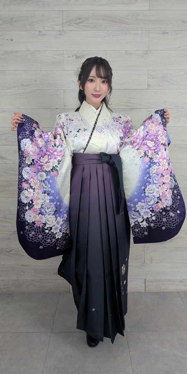newwife_yuuka tweet picture
