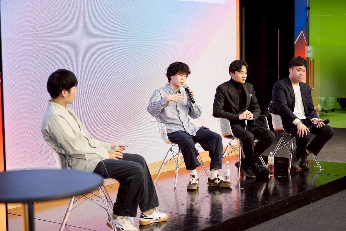zerafes_jp's tweet photo. トークセッション
🗣️『成長組織の若手リーダーが語る令和のマネジメント＜トップダウン vs ボトムアップ、社内飲み あり vs なし＞』

CTO、指揮者、事業責任者、と様々な業界の若きリーダーがご登壇。マネジメントをテーマに、現代で課題としてあがるものについてディベートが繰り広げられました。
プレイヤーではなく、リーダーとして組織に属す方々だからこその視点がどの年代にとっても学びになりました！

#zerafes #zerafes2026