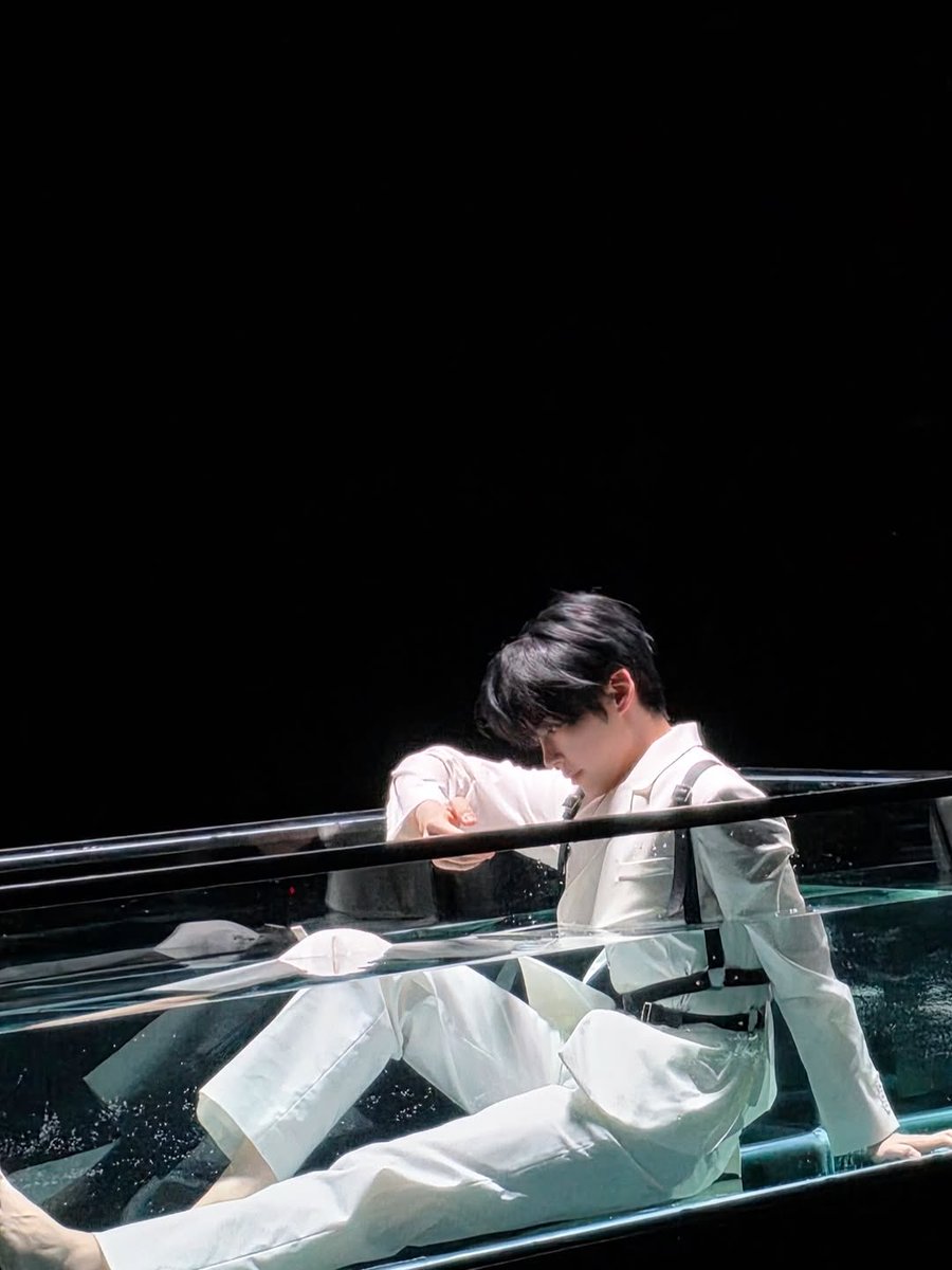 hanbin archive tweet media