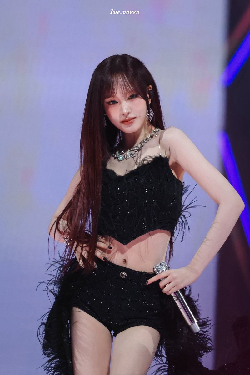 みりり୨୧ tweet media