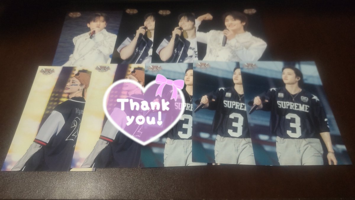 まりる tweet media