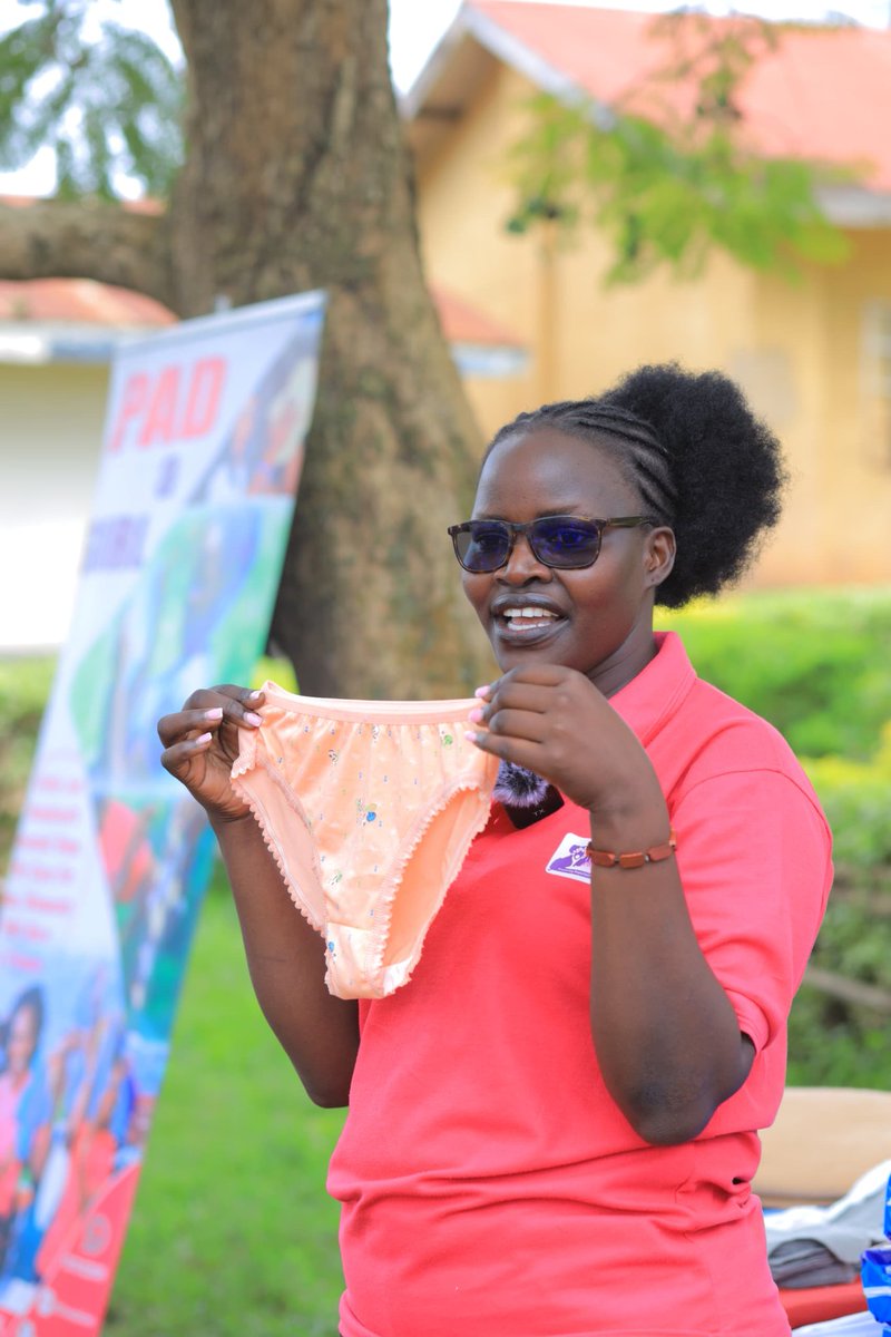 FoundationMug's tweet photo. The Isingiro Pad a Girl outreach was one of its kind, it took place at Kikagati Primary School were over 359 girls attended the session. The team found a very interesting moment with the girls and boys and all of them were skilled in making reusable sanitary pads. https://t.co/88KfAA0fdG