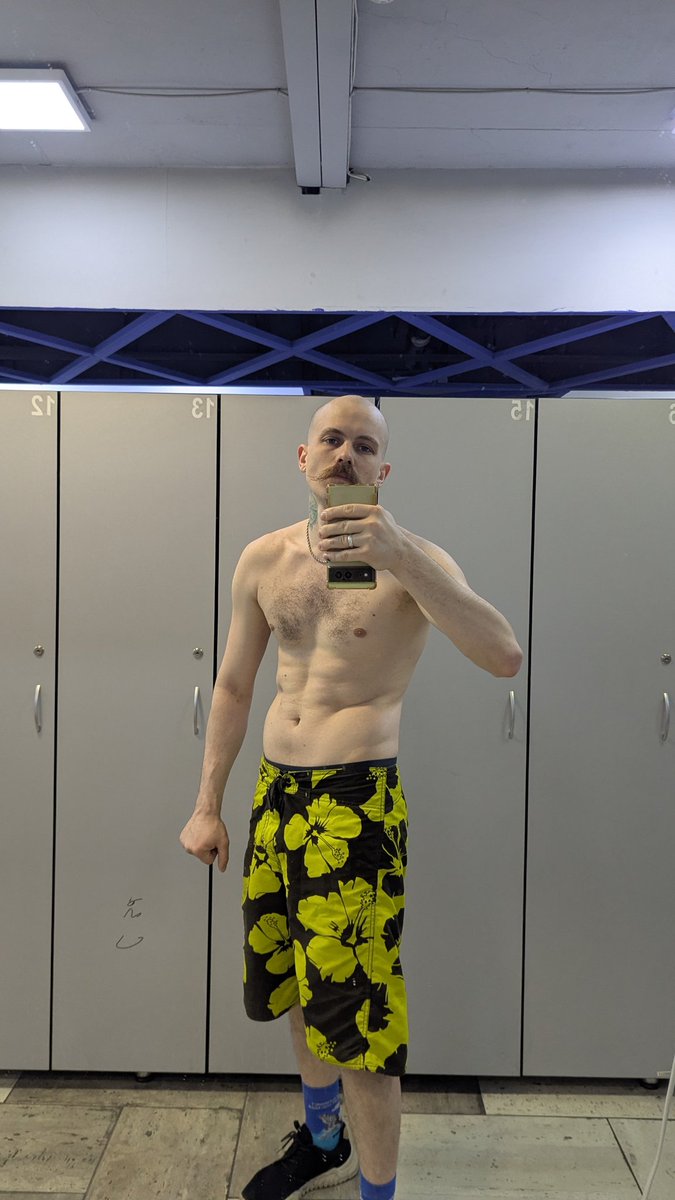 Максифилис tweet media