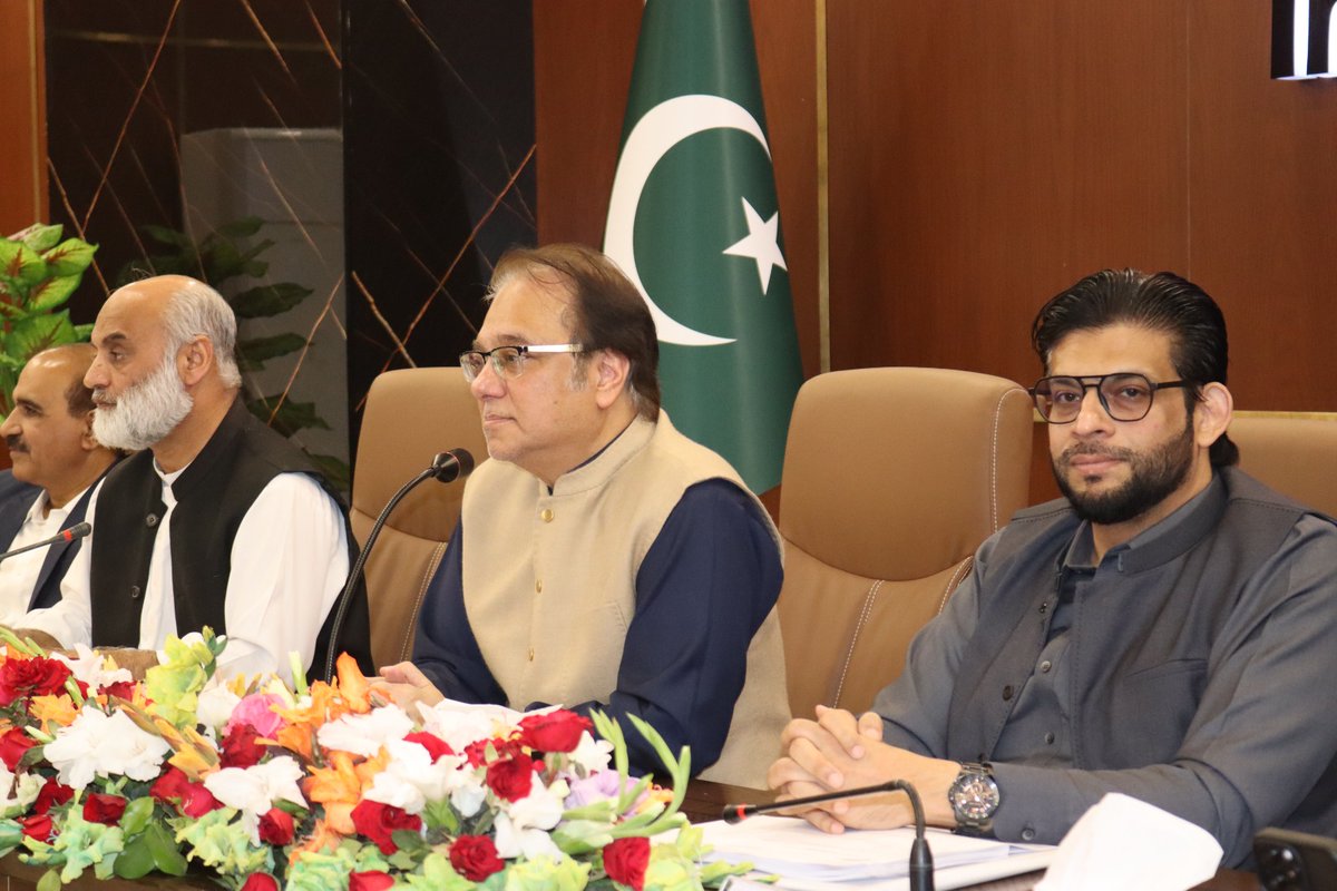 ennoblei's tweet photo. SIAL Sialkot International Airport Limited Board of Directors meeting held at SIAL BOD meeting Hall. Interim Dividend was announced for the year!!! Mian Atiq Ur Rehman Director SIAL. https://t.co/RXJre4n30l