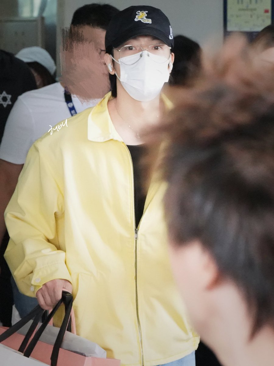 ☀️ྀི해매🐯ྀི tweet media