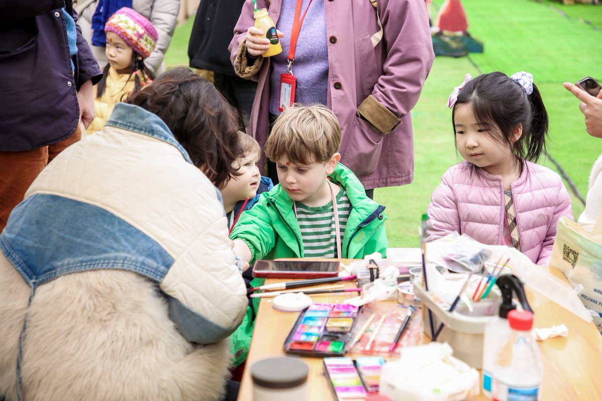 EOIBeijing's tweet photo. The Children’s Corner at Vasant Mela 2026 is packed with excitement! Highlights include captivating storytelling, dance and face painting. A day of endless fun for the little ones! #VasantMela2026 @MEAIndia @IndiaInShanghai @cgiguangzhou @CGIHongKong https://t.co/2HwLcytxwG
