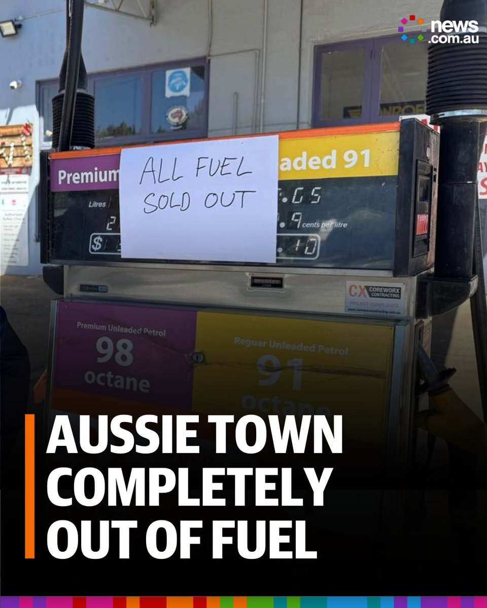 Alex James tweet media