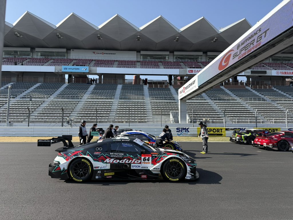 【公式】SUPER GT tweet media
