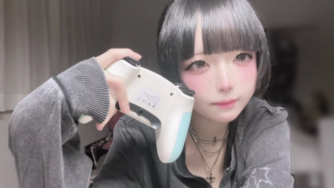 slve_q10's tweet photo. 一緒にマルチしよට  ̫ ට？

 #自撮り界隈  #いいねでDM https://t.co/aaFLfOs0ax