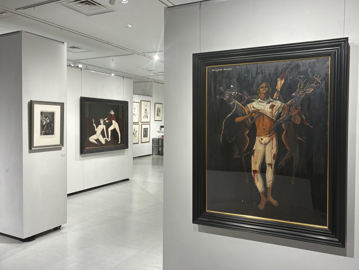 ＼本日より‼／
『金子國義展 2026　聖者はかく語りき』
会期 | 2026/3/14(土)～4/5(日)
#BunkamuraGallery8/(#渋谷ヒカリエ8F)

人並外れた情熱とセンスをもって、美を追求し続けた金子國義。
そんな彼の美学がつまった作品世界を、ぜひご体感ください✨

bunkamura.co.jp/gallery/exhibi…