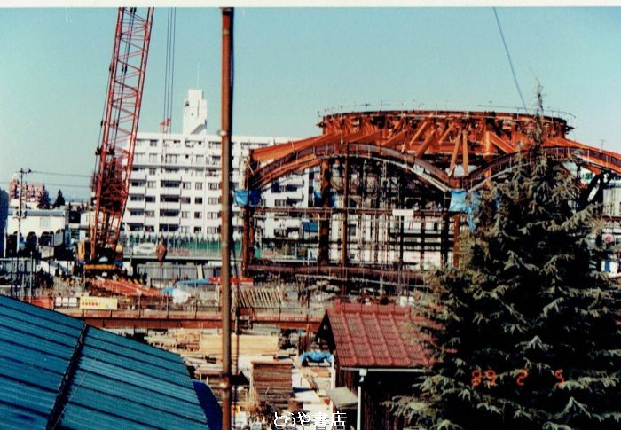 とらや書店 tweet media