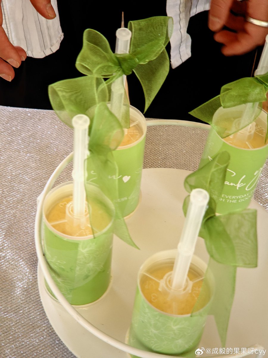 Elaine Halverson tweet media