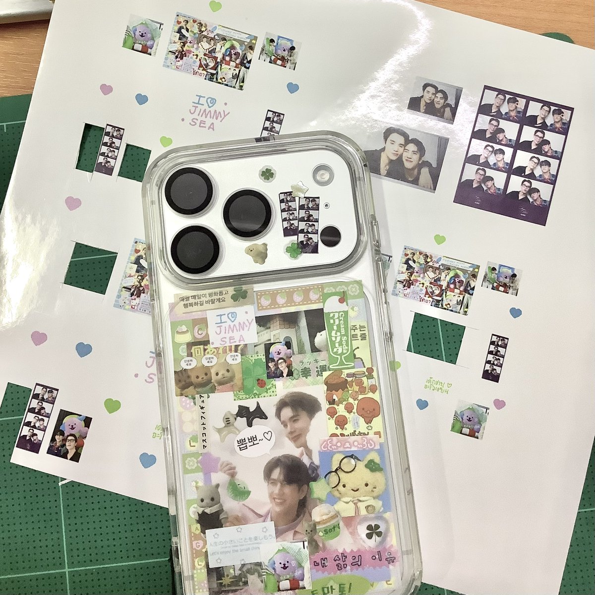 janviorbored's tweet photo. ทำเองยิ้มเองฟินเองรักจิมมี่ซีหมดใจเว้ย (๑ˆヮˆ) https://t.co/84sCCth9my