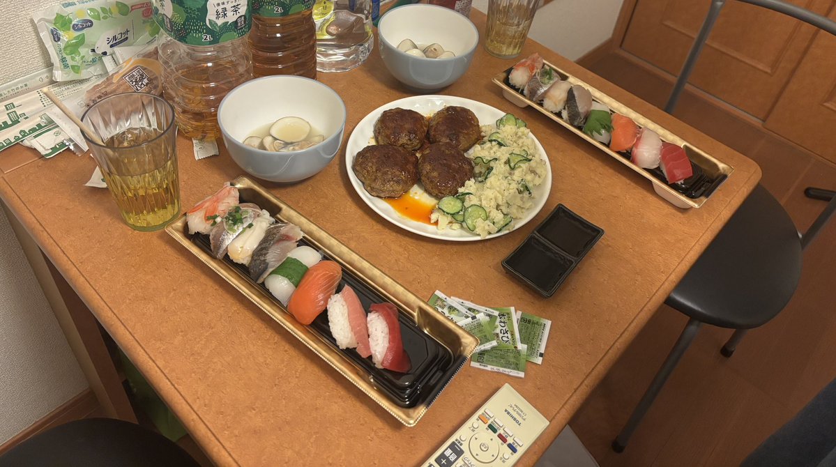 あきら tweet media