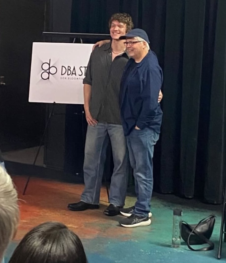 "deleting social media off your phone, trying to get away from those, BE WITH THE PEOPLE THAT LOVED YOU BEFORE THIS"

connor going back to his roots. 1) his clowning stint at snl. 2) his previous acting studio. i love a man who is true to his words! 🙌🏼