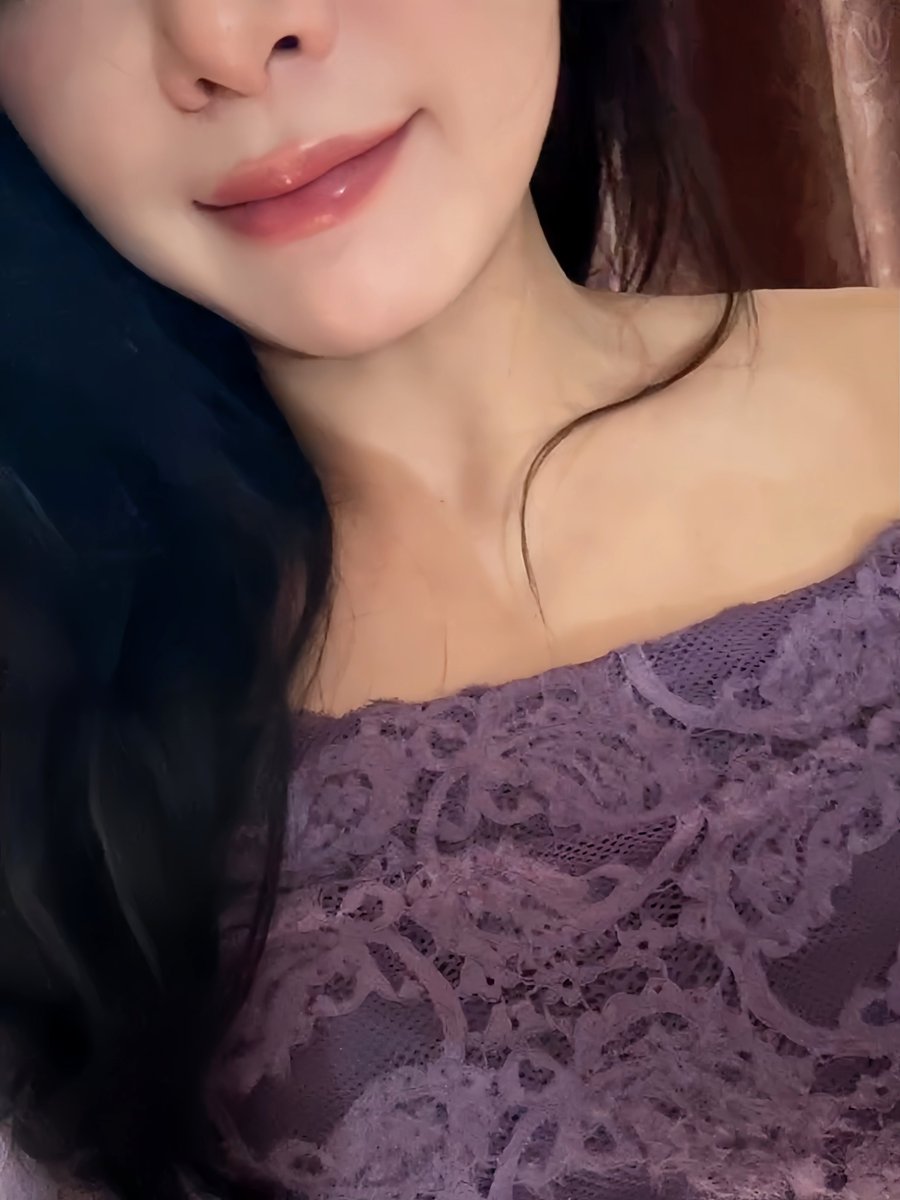 臭脚母猪阿姨~ tweet media