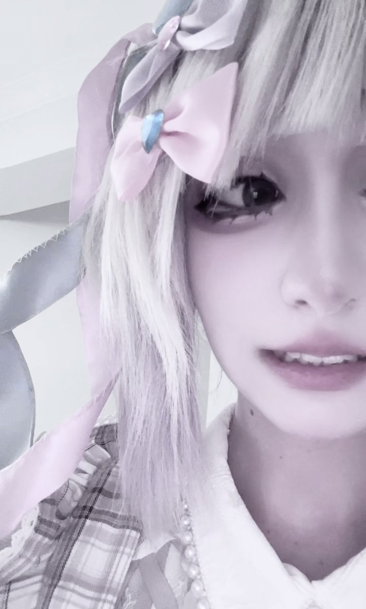 scaras988's tweet image. giving information to the police in kangel cosplay cuz i almost got kidnapped #AWKWARD