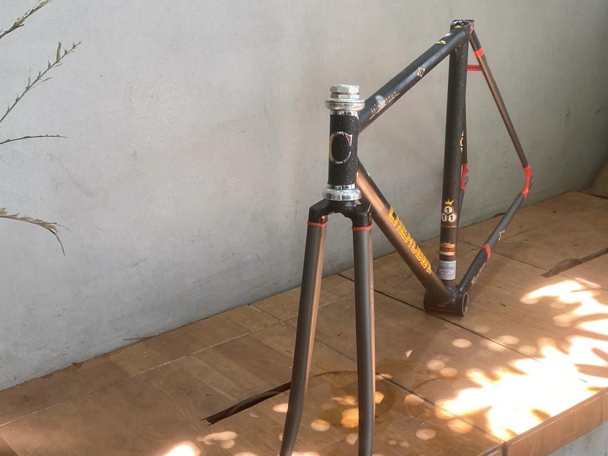 Pedagang Bekasi tweet media