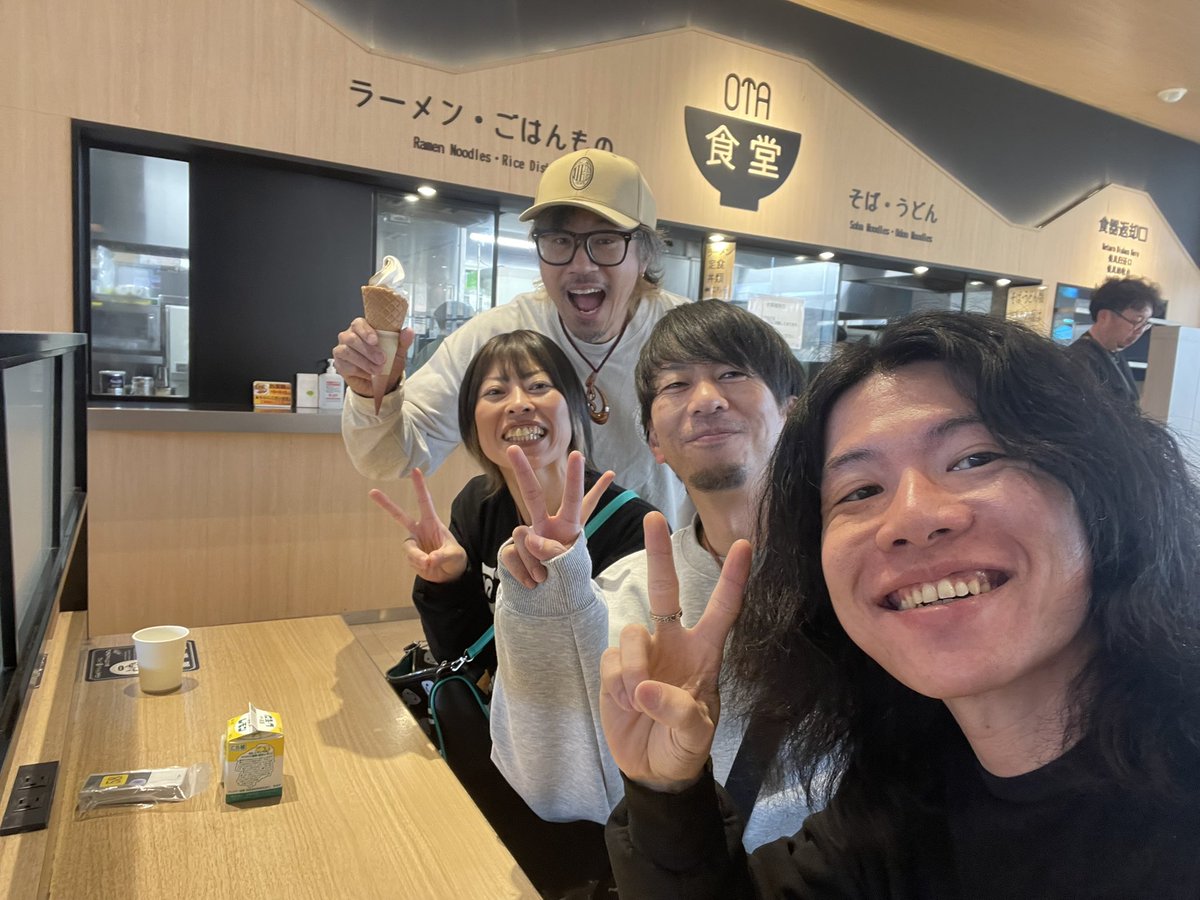 鈴木爻 tweet media