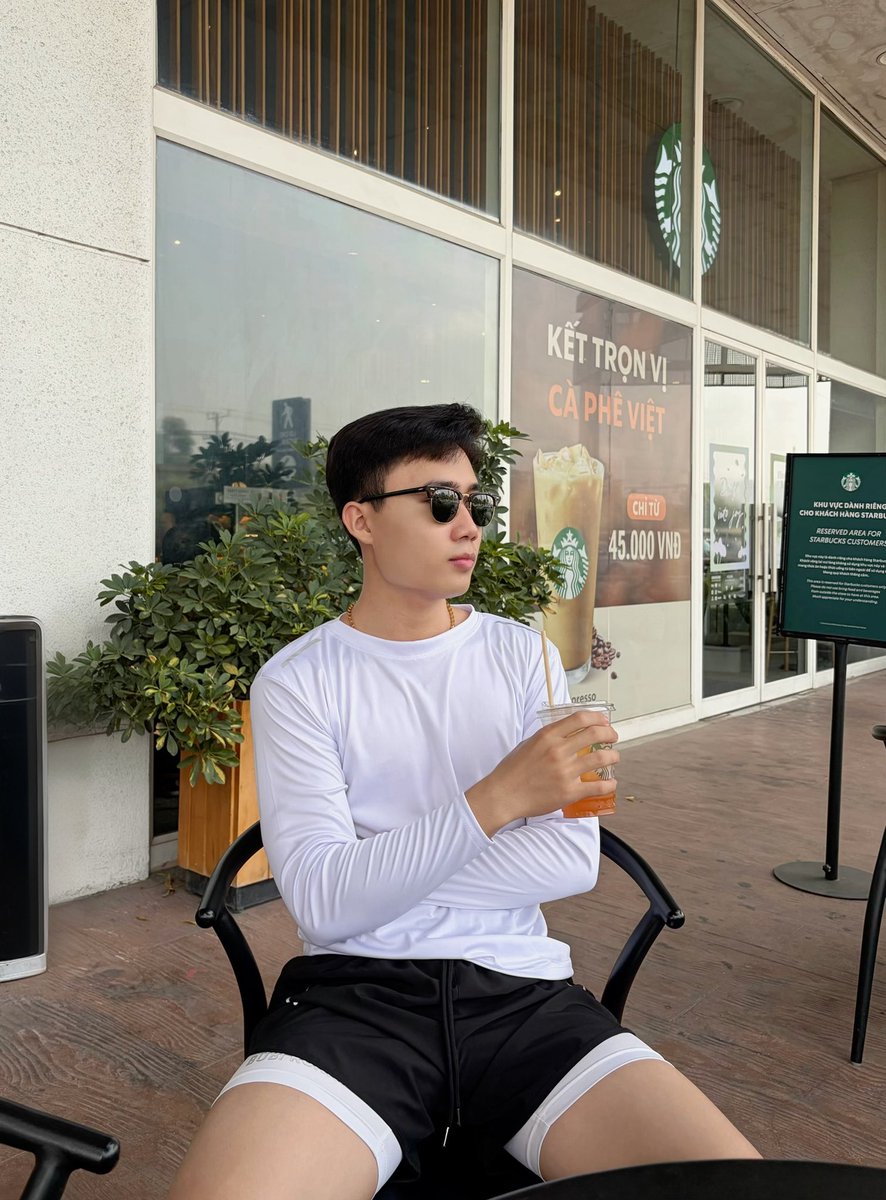 Boy Miền Tây tweet media