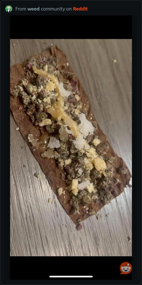 InformationKee1's tweet photo. @johnathan_zobel @Bthagreat1 @Inquiires @realapp Why are u going so hard to support a dead rapist in my spliff?? https://t.co/Ad0QjrhMh9