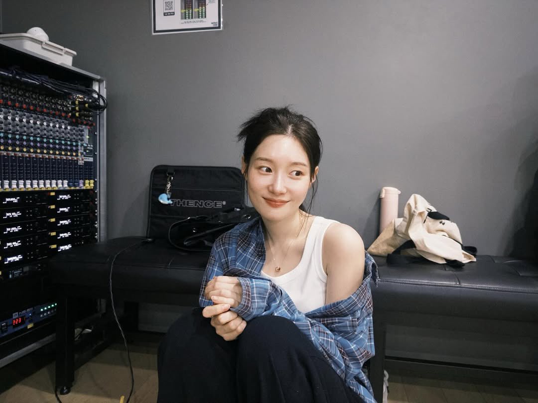 chæyeon ⚝🌺🍓👑 tweet media