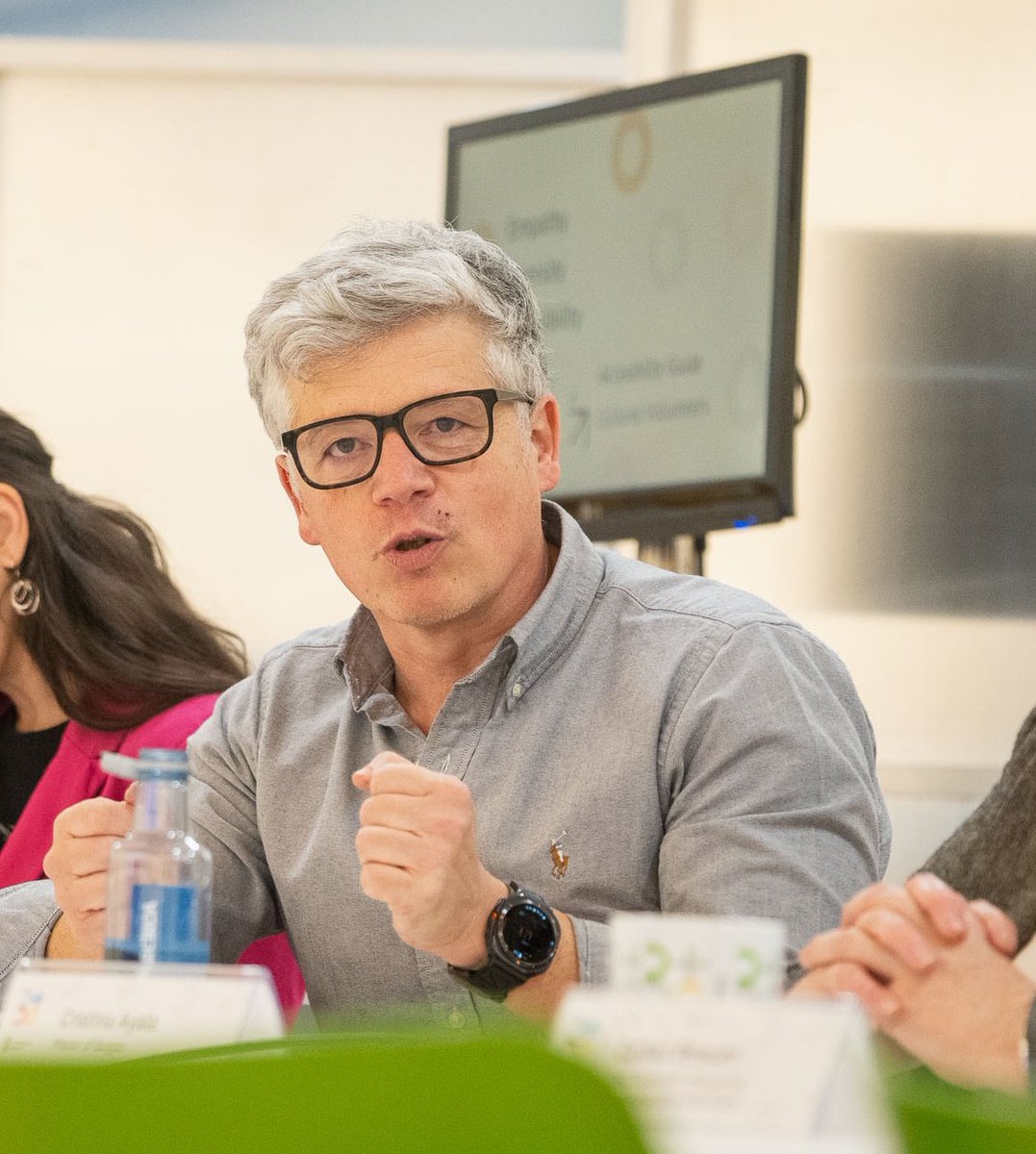 burgos libre tweet media