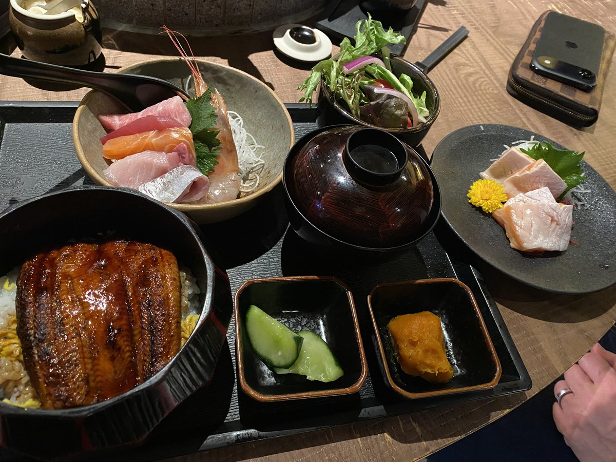 dannycheng2022's tweet photo. Simple lunch today. Have a good weekend. https://t.co/L80CcIgGZ8