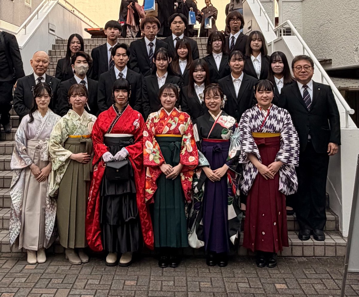 tiuwo1985's tweet photo. 本日は卒業式が行われ、式典演奏を行いました🎶
当団からも6名が卒業しました㊗️
卒業生の皆様おめでとうございます 🎓
皆様の今後のご活躍を心よりお祈りしております。 #東京国際大学 #卒業式 #tiu #tiuwo ＃ありがとう https://t.co/QA3eqQAZnz