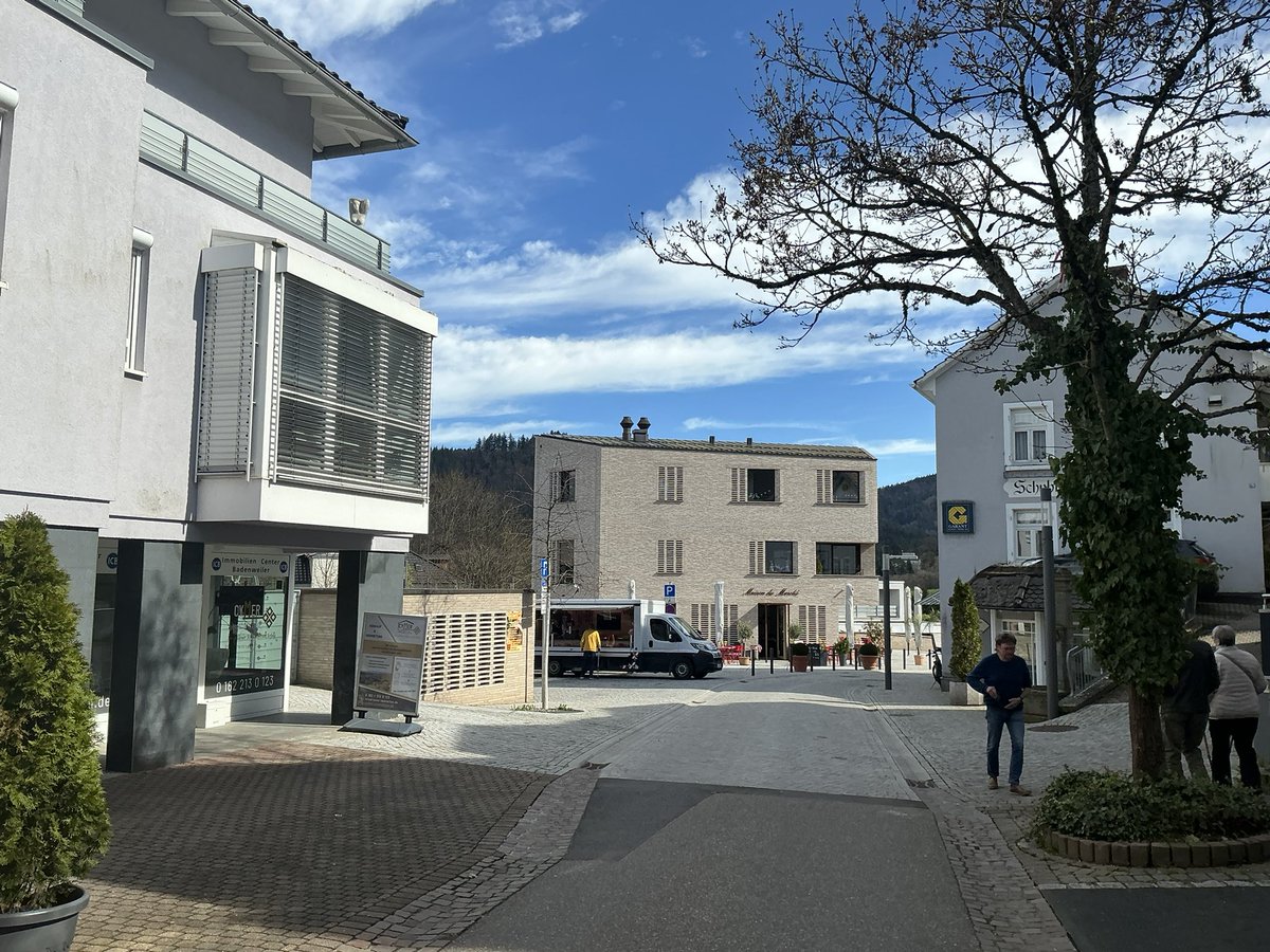 stadtlandwanderer_ tweet media