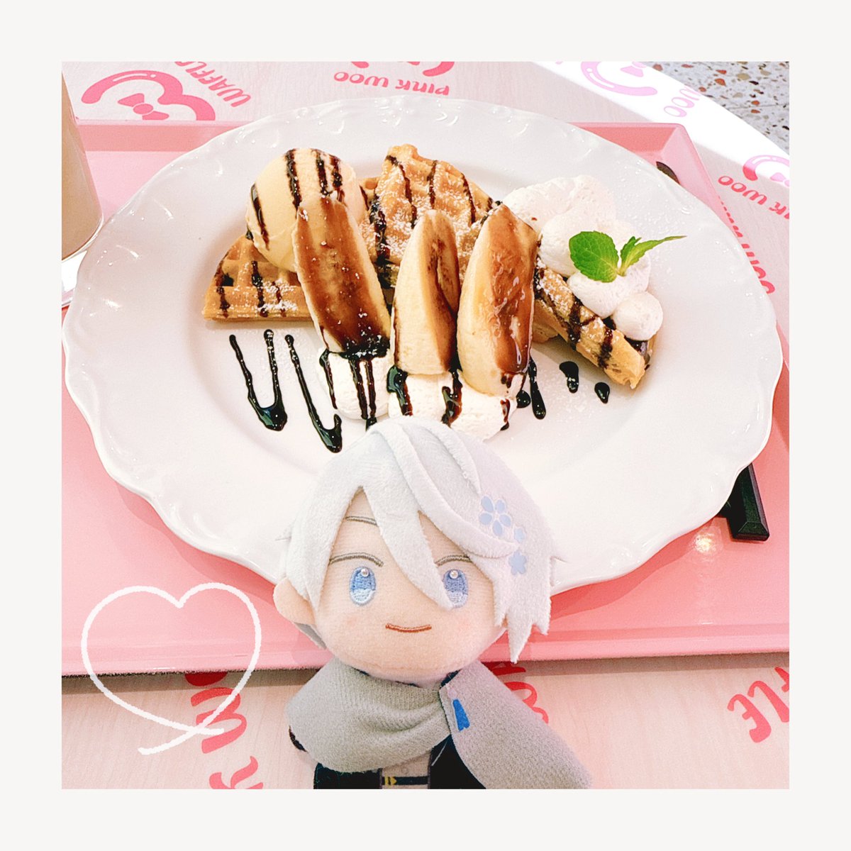 _ky05_'s tweet photo. 今日は発売記念イベントに行ってきたのですがたいへん幸せなひとときでした…！美…！ https://t.co/qn46LIe52y