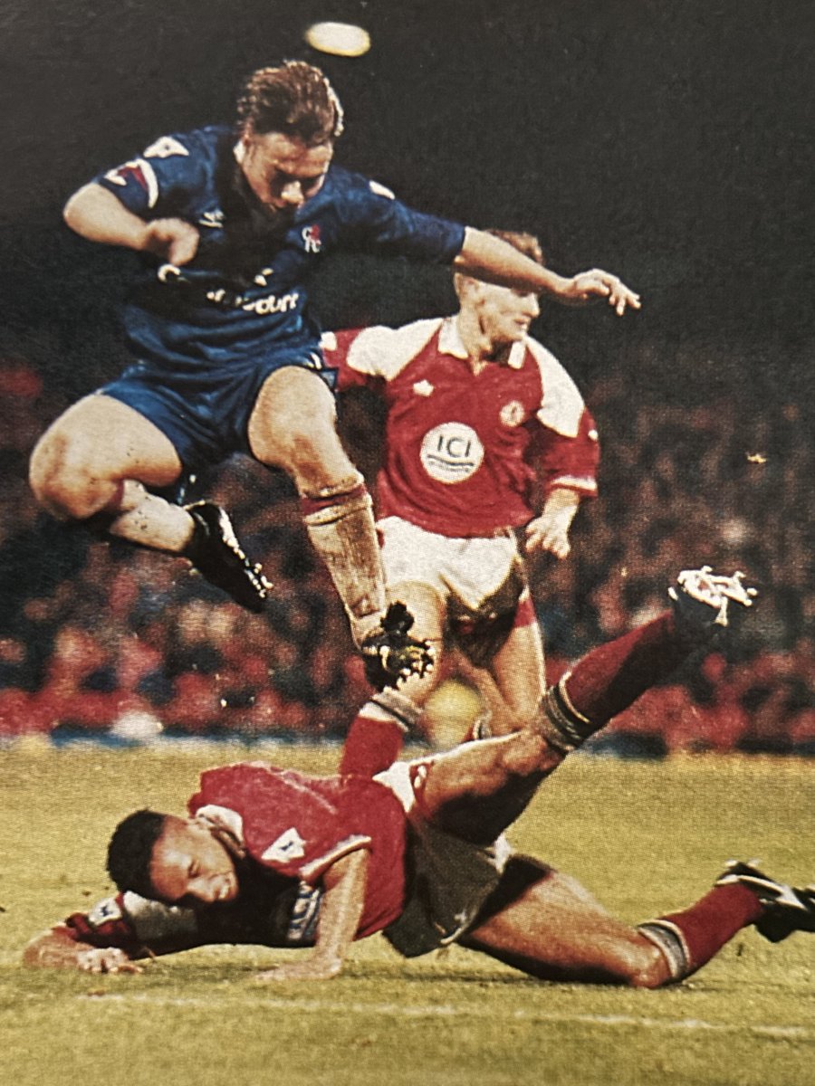 BygoneChelsea tweet media