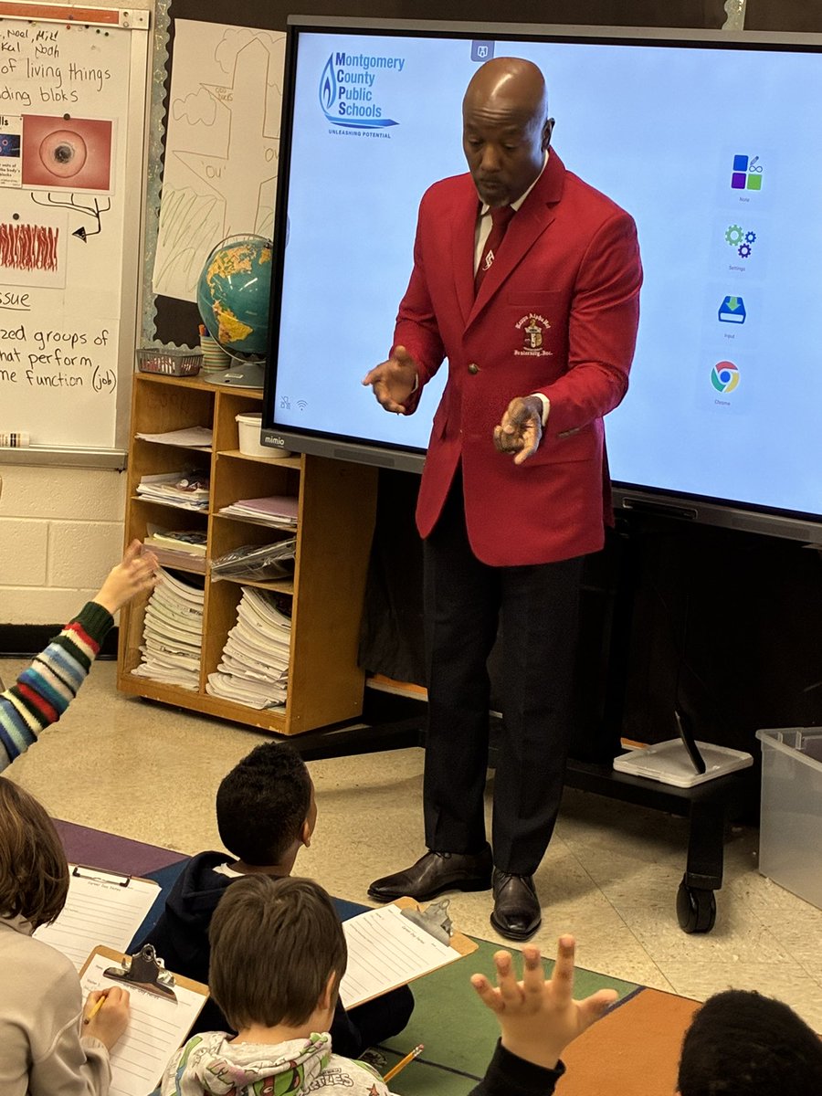 Mada Gray tweet media