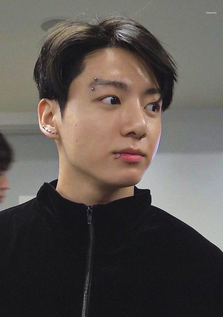 AbjkMRstY tweet media