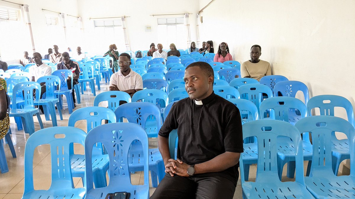 St. Mary’s Chaplaincy – Muni University tweet media