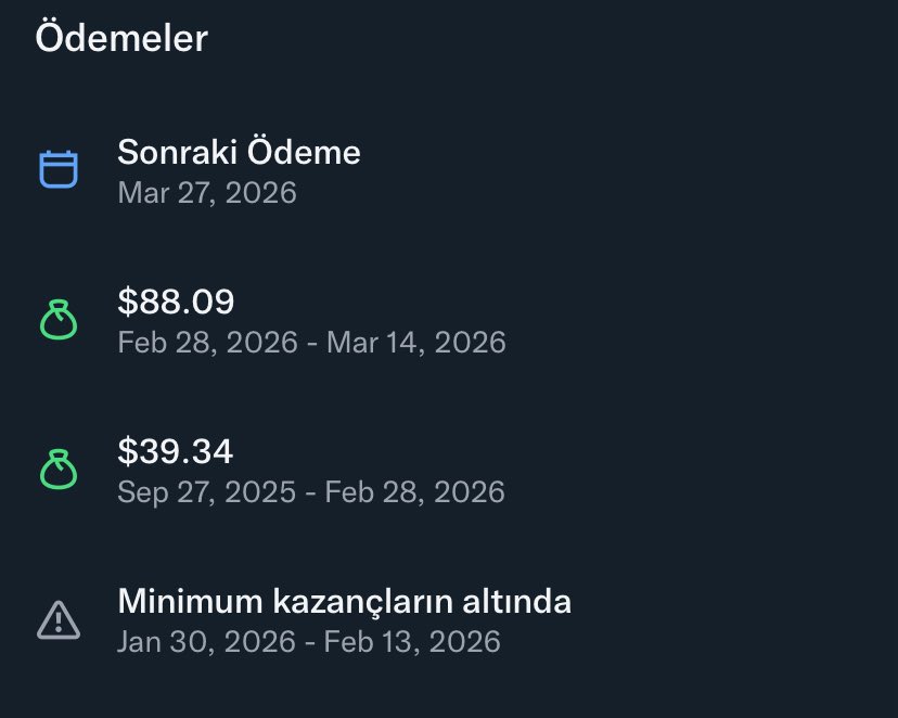 Orhan Pamuk tweet media