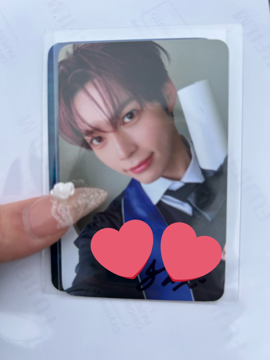 gnuukk's tweet photo. ZB1 ZEROBASEONE 交換 ゼロズゾーン zerosezone ラッキーカード luckycard 直筆 サイン ラキドロ 交換

譲 DAY2 ハンビン サイン
求 ゴヌク https://t.co/tawz3znGx9