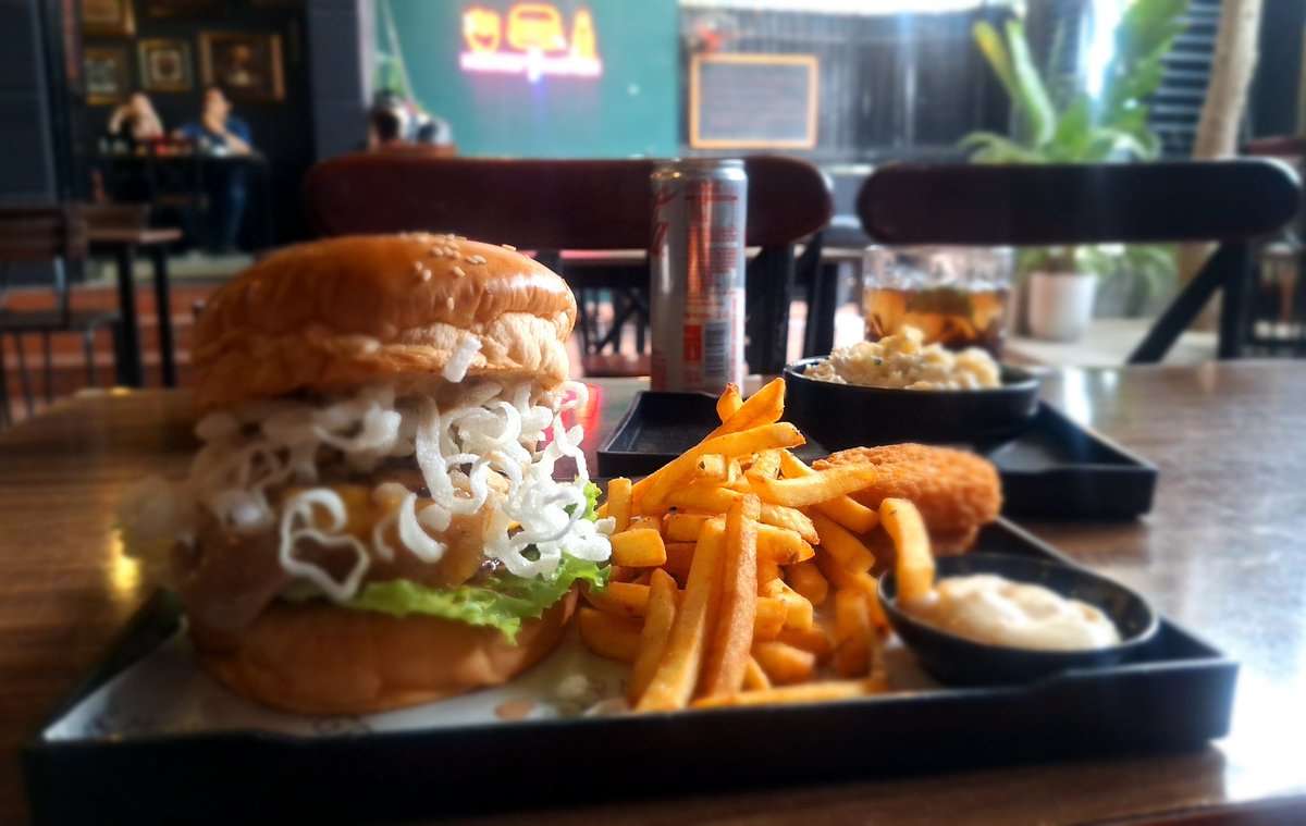 engteacherabroad tweet media