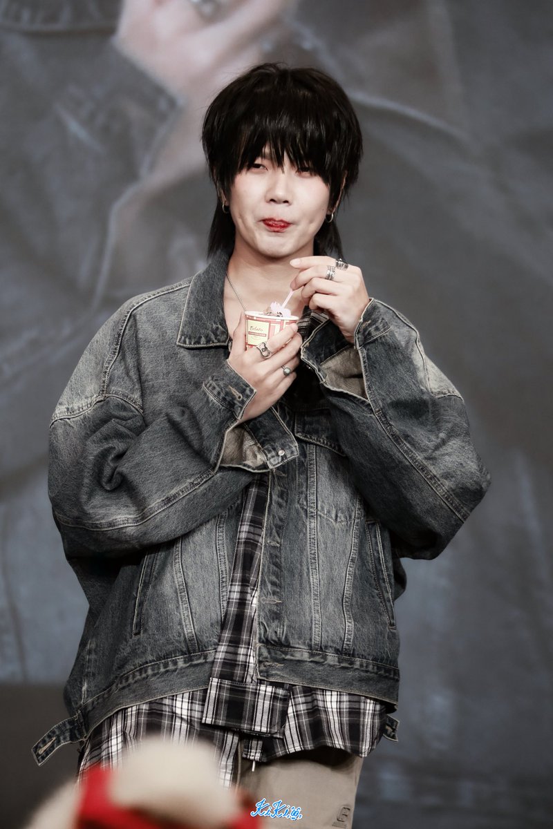 👅👅👅
SWEET MOMENT WITH BUILD 
<a href="/JakeB4rever/">BIU.</a> 
#BuildJakapan
#Beyourluve
#BuildXTheodoreGelato